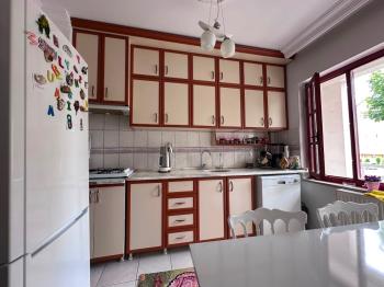 GÜVENAY - ÇORUM ULUKAVAK EŞREF HOCA CADDESİ ÜZERİ 3+1 SATILIK DAİRE