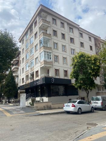 GÜVENAY - ÇORUM ULUKAVAK EŞREF HOCA CADDESİ ÜZERİ 3+1 SATILIK DAİRE