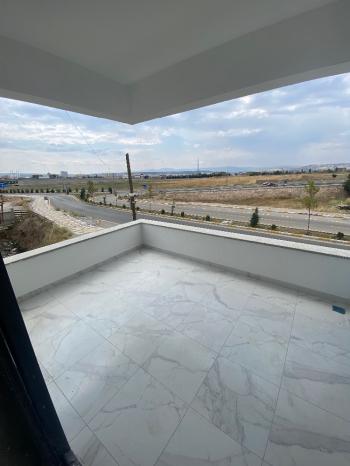 GÜVENAY - ÇORUM ULUKAVAK YENİ İSKİLİP YOLU ÜZERİ 3+1 SATILIK DAİRE 