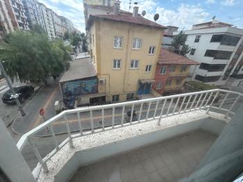 GÜVENAY -  ÇORUM BAHABEY CAD. MİGROS KARŞISI GENİŞ 3+1 KİRALIK DAİRE