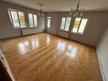 GÜVENAY -  ÇORUM BAHABEY CAD. MİGROS KARŞISI GENİŞ 3+1 KİRALIK DAİRE