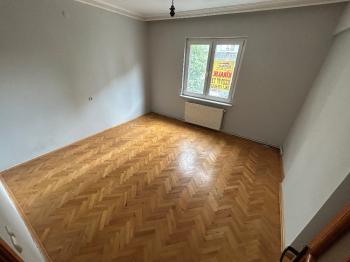 GÜVENAY -  ÇORUM BAHABEY CAD. MİGROS KARŞISI GENİŞ 3+1 KİRALIK DAİRE