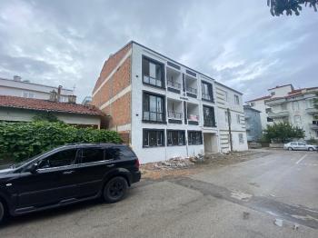 GÜVENAY - ÇORUM ULUKAVAK MAH. PAZARTESİ PAZARI CİVARI SATILIK 2+1 DAİRE