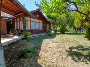GÜVENAY - ÇORUM ILICA BAĞLARINDA İÇERİSİNDE 2 ADET EVİ BULUNAN SATILIK BAĞ