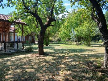 GÜVENAY - ÇORUM ILICA BAĞLARINDA İÇERİSİNDE 2 ADET EVİ BULUNAN SATILIK BAĞ