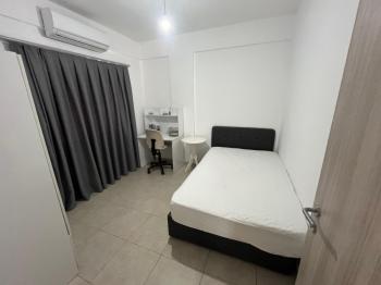 KÜÇÜK KAYMAKLI'DA TÜRK MALI SATILIK 2+1 EŞYALI DAİRE 