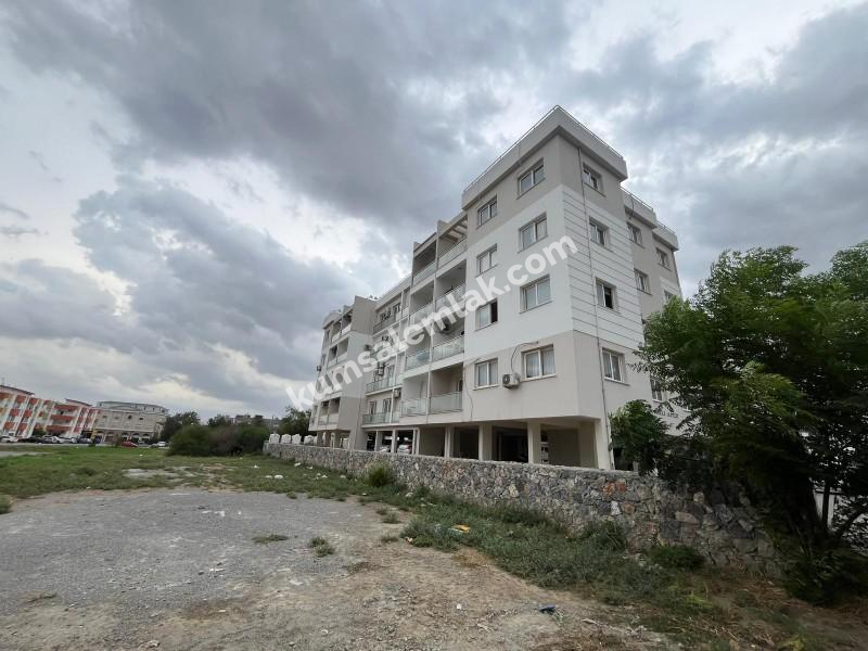 KÜÇÜK KAYMAKLI'DA TÜRK MALI SATILIK 2+1 EŞYALI DAİRE 