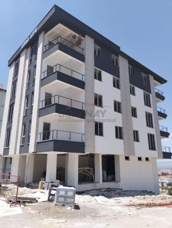 GÜVENAY - ÇORUM BAHÇELİEVLER BAHAR CADDESİ ÜZERİ SIFIR LÜKS 2+0 SATILIK DAİRE