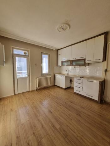 ✰ AFYON ÜÇOK EMLAKTAN KAYADİBİ MAH 3+1 125M² TEMİZ BAKIMLI KİRALIK DAİRE ✰