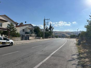 AFYON ÜÇOK EMLAKTAN ATAKÖY MAH ANA YOL ÜZERİ KİRALIK GENİŞ İŞYERİ 