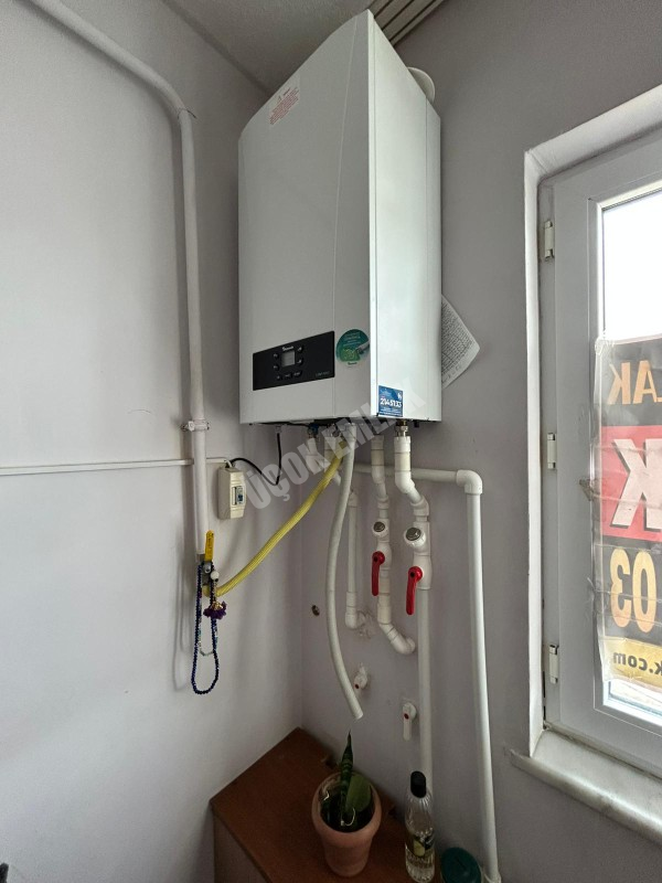 ✰ AFYON ÜÇOK EMLAKTAN SAHİPATA HOCA AHMET YESEVİ MAH 1+1 50M² SATILIK DAİRE ✰