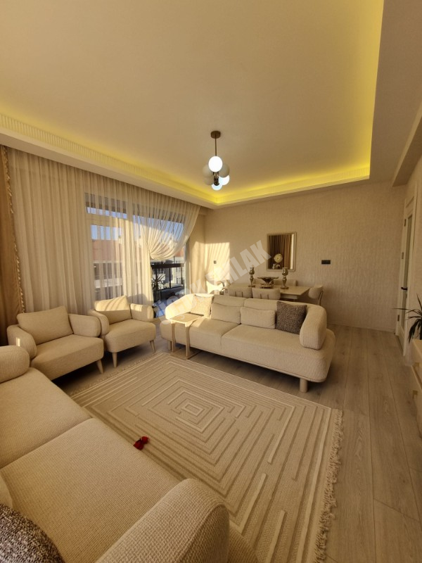 ✶ AFYON ÜÇOK EMLAKTAN FATİH MAH 130M² 3+1 SİTE İÇERİSİNDE EBEVEYN BANYOLU SATILIK DAİRE ✶