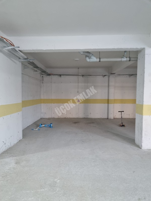✶ AFYON ÜÇOK EMLAKTAN FATİH MAH 130M² 3+1 SİTE İÇERİSİNDE EBEVEYN BANYOLU SATILIK DAİRE ✶