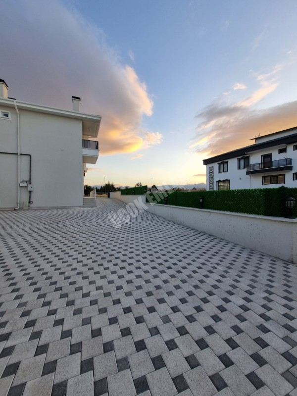 ✶ AFYON ÜÇOK EMLAKTAN FATİH MAH 130M² 3+1 SİTE İÇERİSİNDE EBEVEYN BANYOLU SATILIK DAİRE ✶