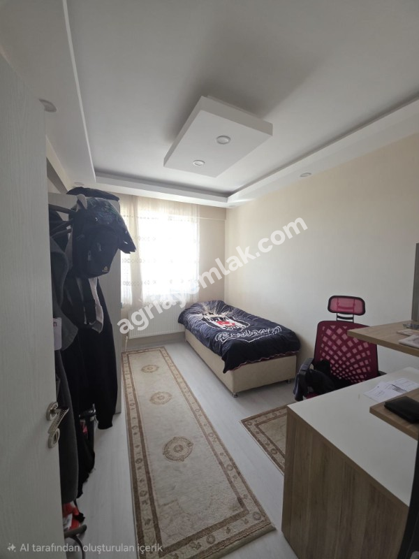 GAZİ MAHALLESİ’NDE 15 TEMMUZ PARKI KARŞISINDA 4+1 LÜKS SATILIK DAİRE