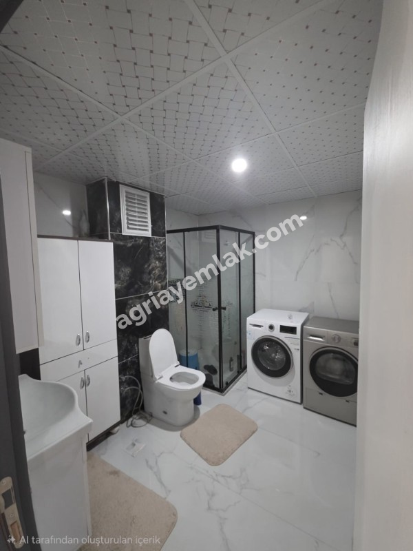 GAZİ MAHALLESİ’NDE 15 TEMMUZ PARKI KARŞISINDA 4+1 LÜKS SATILIK DAİRE