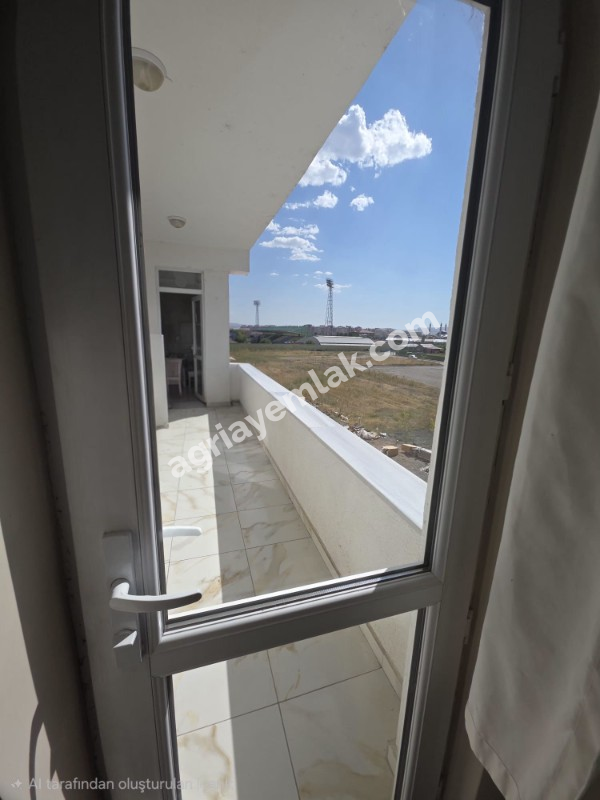 GAZİ MAHALLESİ’NDE 15 TEMMUZ PARKI KARŞISINDA 4+1 LÜKS SATILIK DAİRE