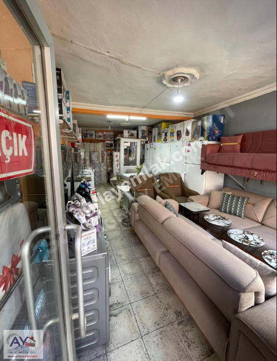 Ağrı'da Satılık Dükkan: 33.21m², İşlek Cadde Üzeri