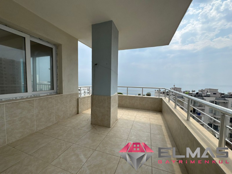Elmas'tan Full Deniz Manzaralı Çift Banyo Bağımsız Mutfak