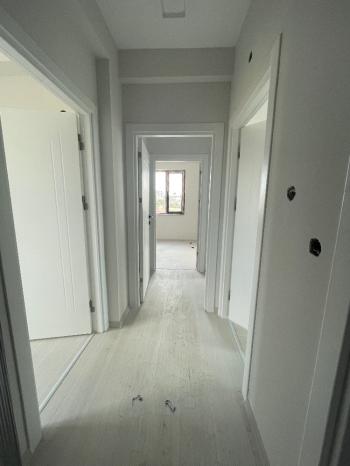 GÜVENAY - ÇORUM BAHÇELİEVLER MAH.YAVRUTURNA ORTAOKULU CİVARI SATILIK 3+0 DAİRE