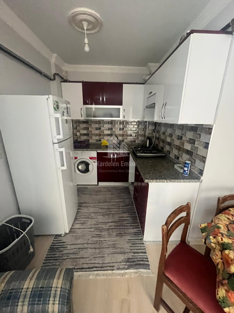SEVİLLER MAH. KİRALIK EŞYALI 1+1 DAİRE