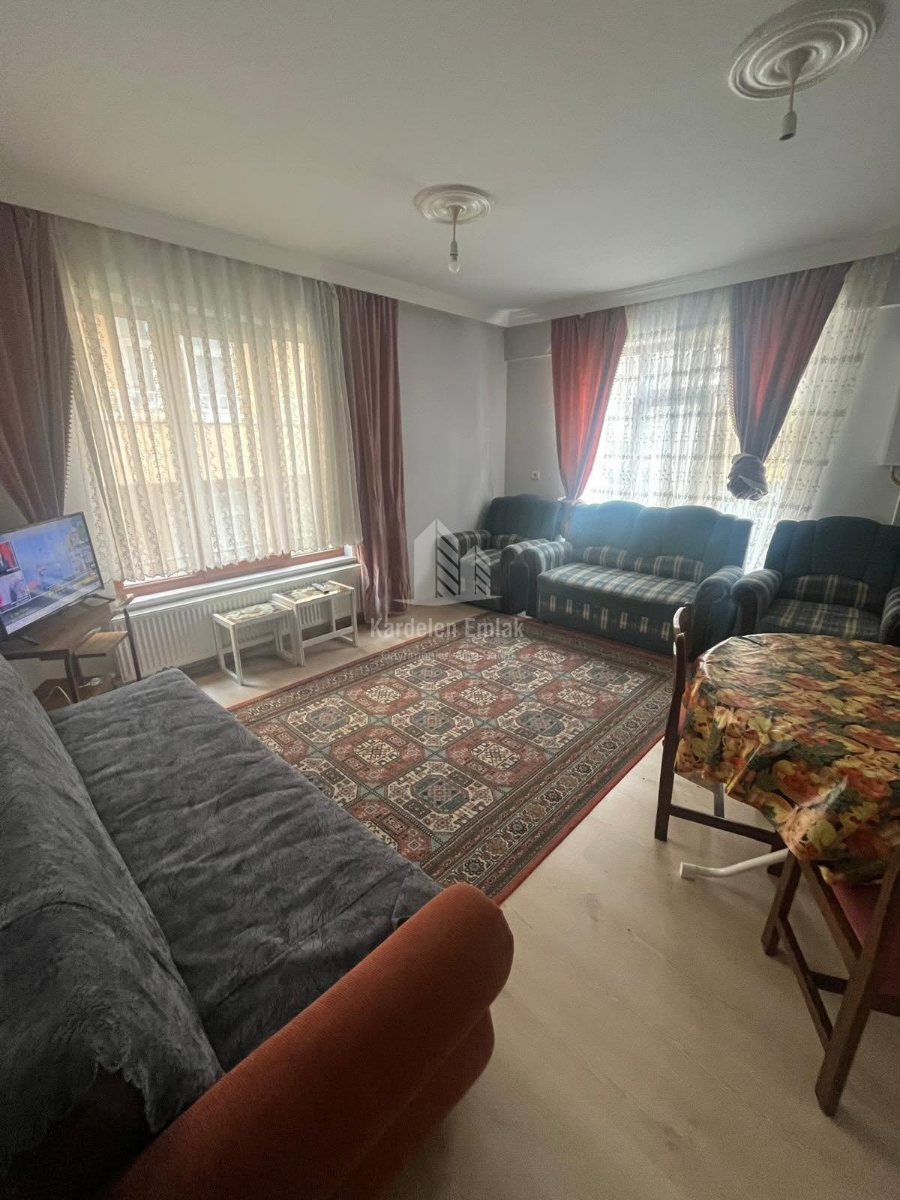 SEVİLLER MAH. KİRALIK EŞYALI 1+1 DAİRE