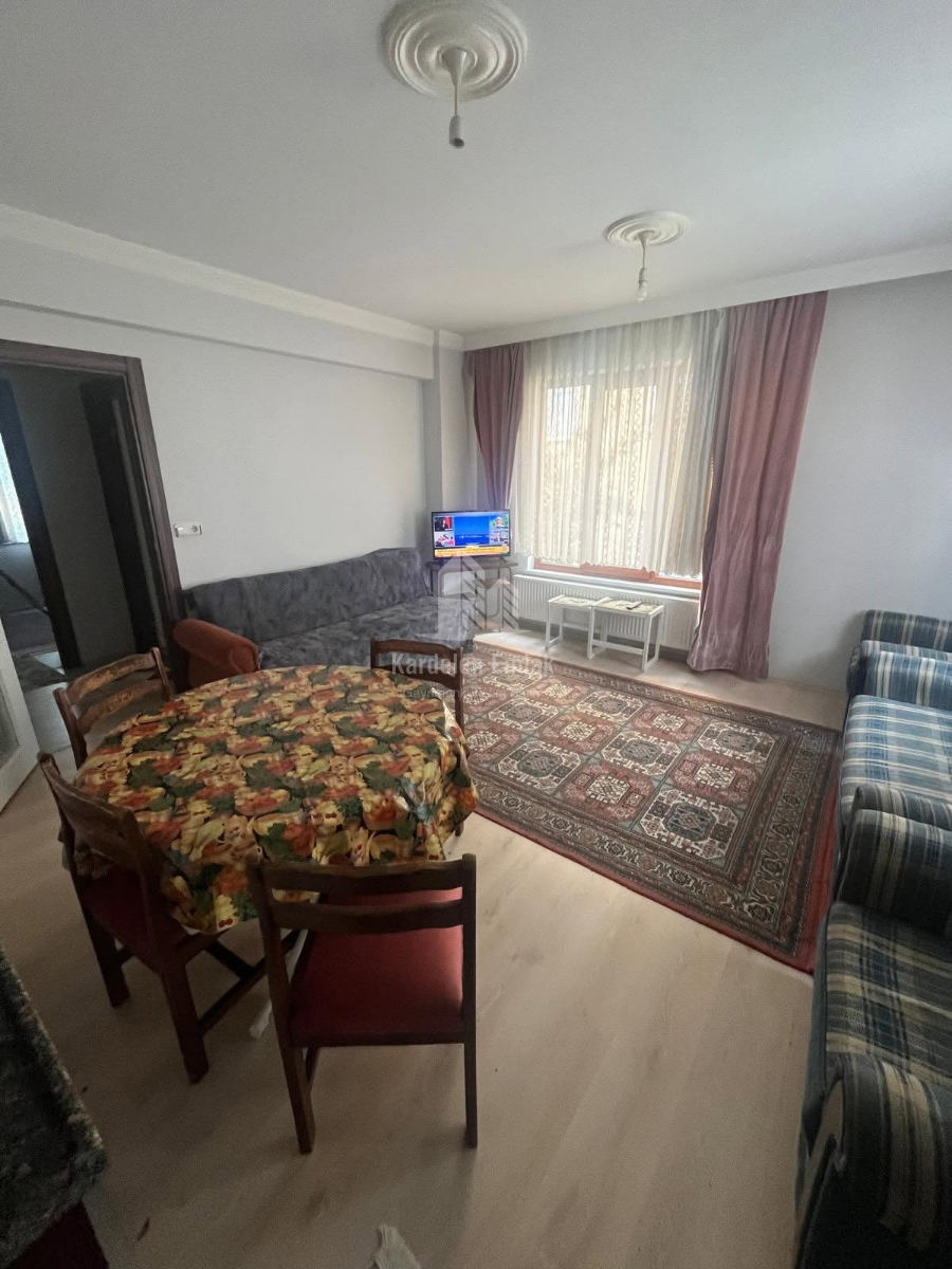 SEVİLLER MAH. KİRALIK EŞYALI 1+1 DAİRE