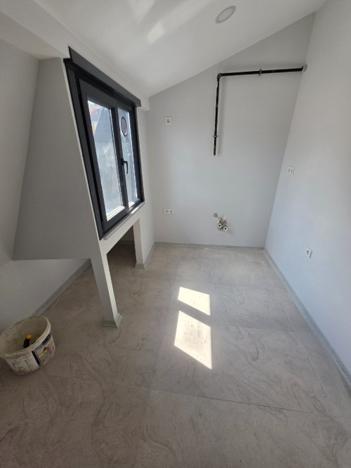 Akşemsettin Metro'ya 5 Dk 2+1 Teraslı Sıfır Satılık Daire