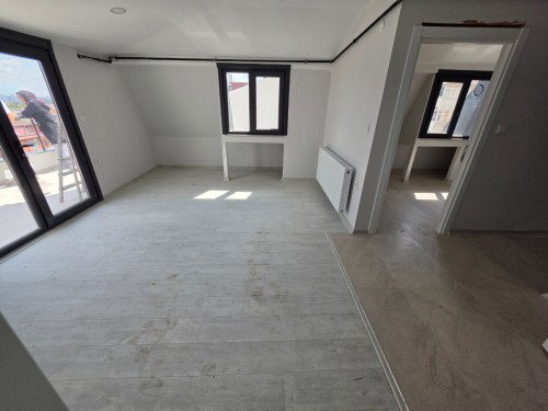 Akşemsettin Metro'ya 5 Dk 2+1 Teraslı Sıfır Satılık Daire