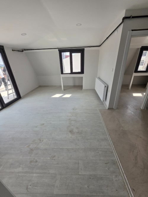 Akşemsettin Metro'ya 5 Dk 2+1 Teraslı Sıfır Satılık Daire