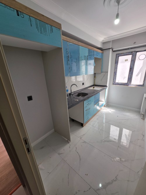 Akşemsettin Metro'ya 5 Dk Otoparklı Yüksek Giriş 2+1 Sıfır Satılık Daire