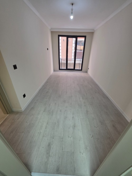 Binevler'de Metro'ya 5 Dk 3+1 & 1.Kat Balkonlu Sıfır Satılık Daire