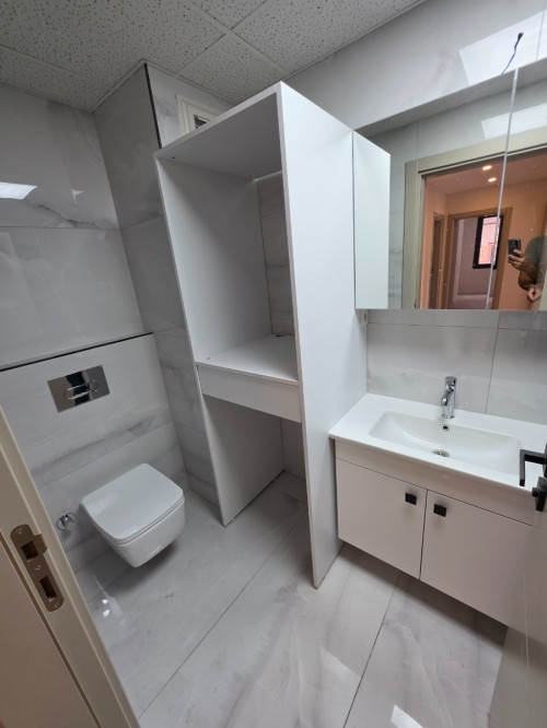 Binevler'de Metro'ya 5 Dk 3+1 & 1.Kat Balkonlu Sıfır Satılık Daire