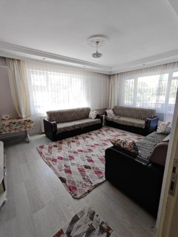 Afyon Üçok Emlaktan Kanlıca Mah Satılık 3+1 115m² 1 Kat Temiz Bakımlı Daire