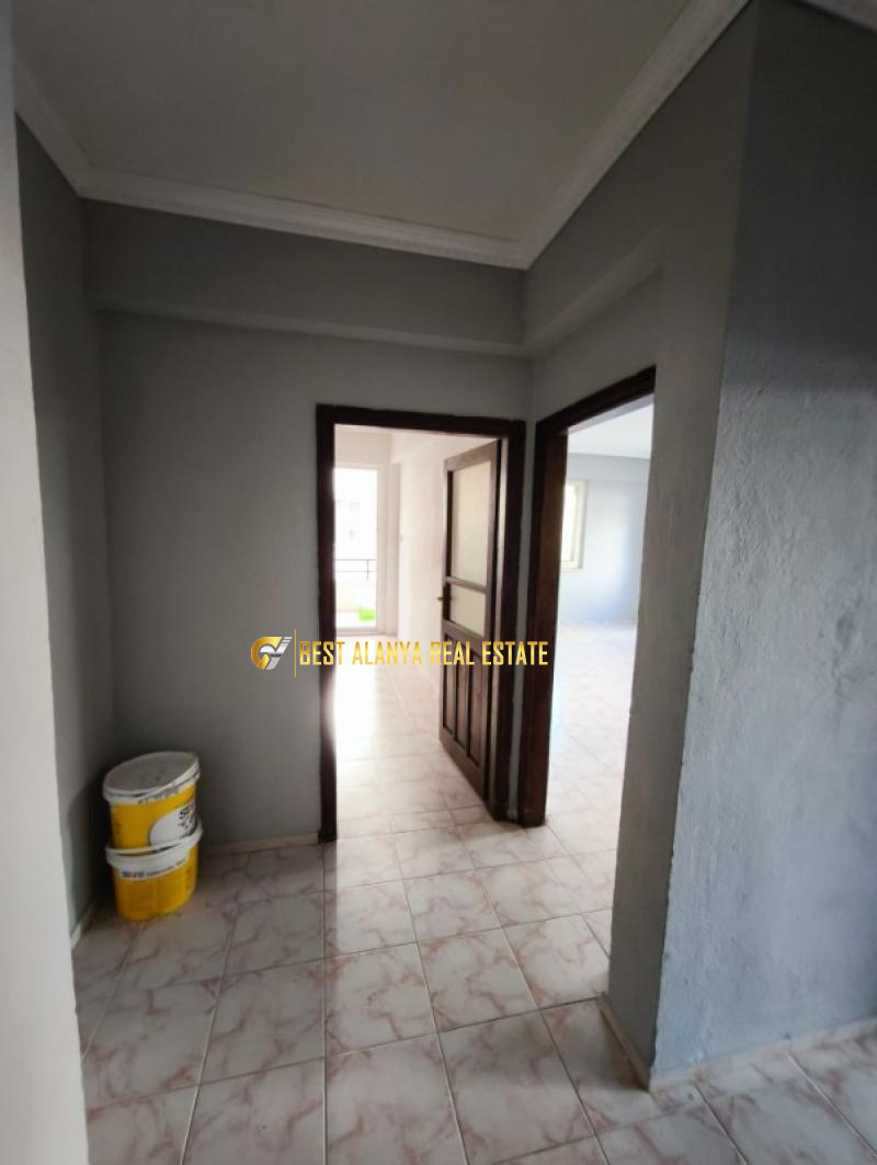 SALI PAZARI İÇİNDE SATILIK BOŞ 2+1 DAİRE MAHMUTLAR ALANYA ANTALYA TÜRKİYE