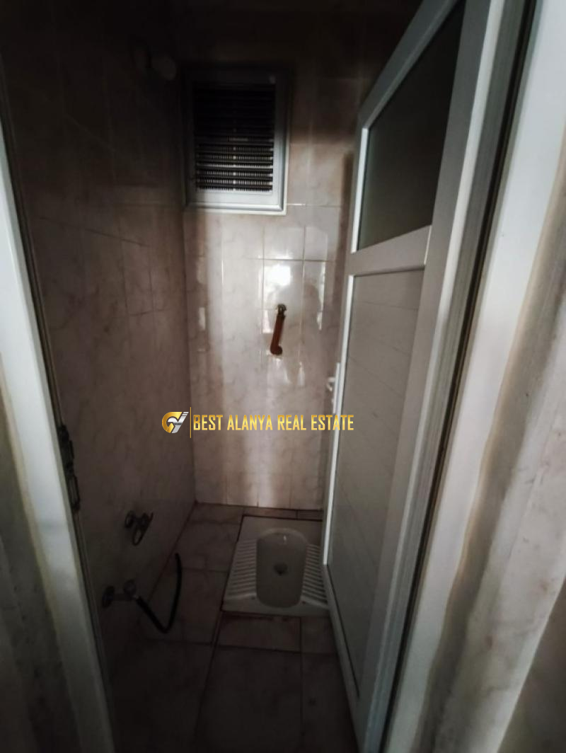 SALI PAZARI İÇİNDE SATILIK BOŞ 2+1 DAİRE MAHMUTLAR ALANYA ANTALYA TÜRKİYE
