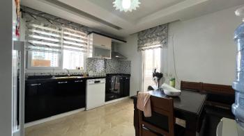 Elmas'tan Zeytinli Cd Üzerinde Havuzlu Site İçi 3+1