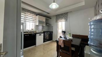 Elmas'tan Zeytinli Cd Üzerinde Havuzlu Site İçi 3+1