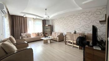 Elmas'tan Zeytinli Cd Üzerinde Havuzlu Site İçi 3+1