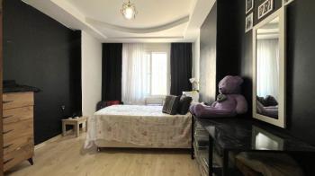 Elmas'tan Zeytinli Cd Üzerinde Havuzlu Site İçi 3+1