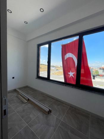 GÜVENAY - ÇORUM SİLMKENT BÖLGESİNDE SATILIK LÜKS VİLLA
