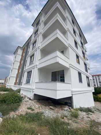 GÜVENAY - ÇORUM YENİ İSKİLİP YOLU ÜZERİNDE 3+1 SIFIR SATILIK DAİRE