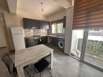 GÖNYELİ'DE KIZ ÖĞRENCİYE KİRALIK 2+1 EŞYALI DAİRE 