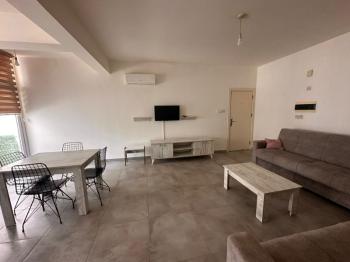 GÖNYELİ'DE KIZ ÖĞRENCİYE KİRALIK 2+1 EŞYALI DAİRE 