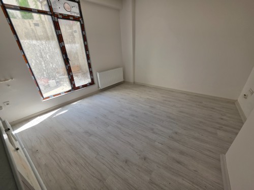 Yeşilpınar Metro'ya 2 Dk 1+1 Bahçe Katı Sıfır Satılık Daire