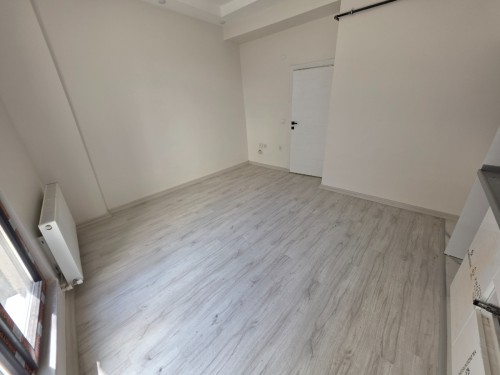 Yeşilpınar Metro'ya 2 Dk 1+1 Bahçe Katı Sıfır Satılık Daire
