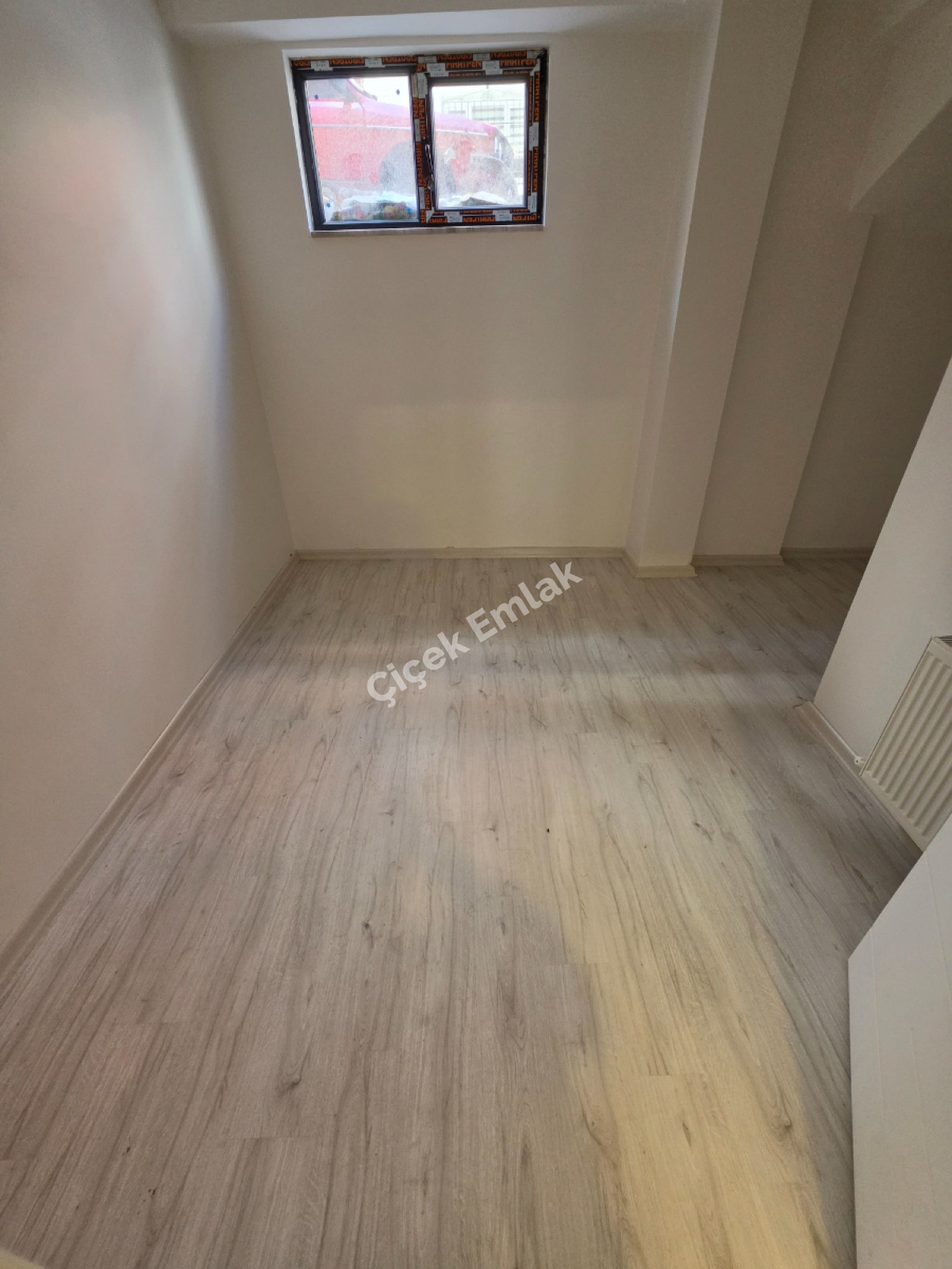 Yeşilpınar Metro'ya 2 Dk 1+1 Bahçe Katı Sıfır Satılık Daire