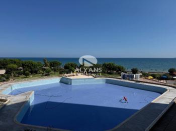 ALYANSTAN FULL EŞYALI DENİZ MANZARALI HAVUZLU 2+1 DAİRE
