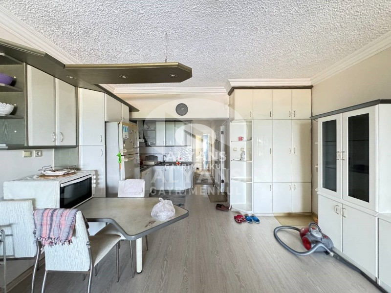 ALYANSTAN FULL EŞYALI DENİZ MANZARALI HAVUZLU 2+1 DAİRE