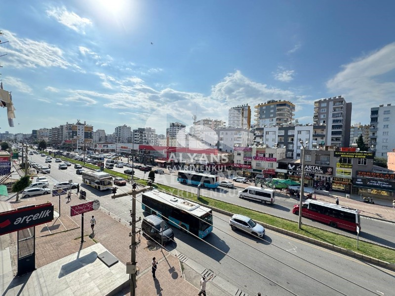 ALYANS'TAN TABELA DEĞERİ YÜKSEK OFİS 2+1